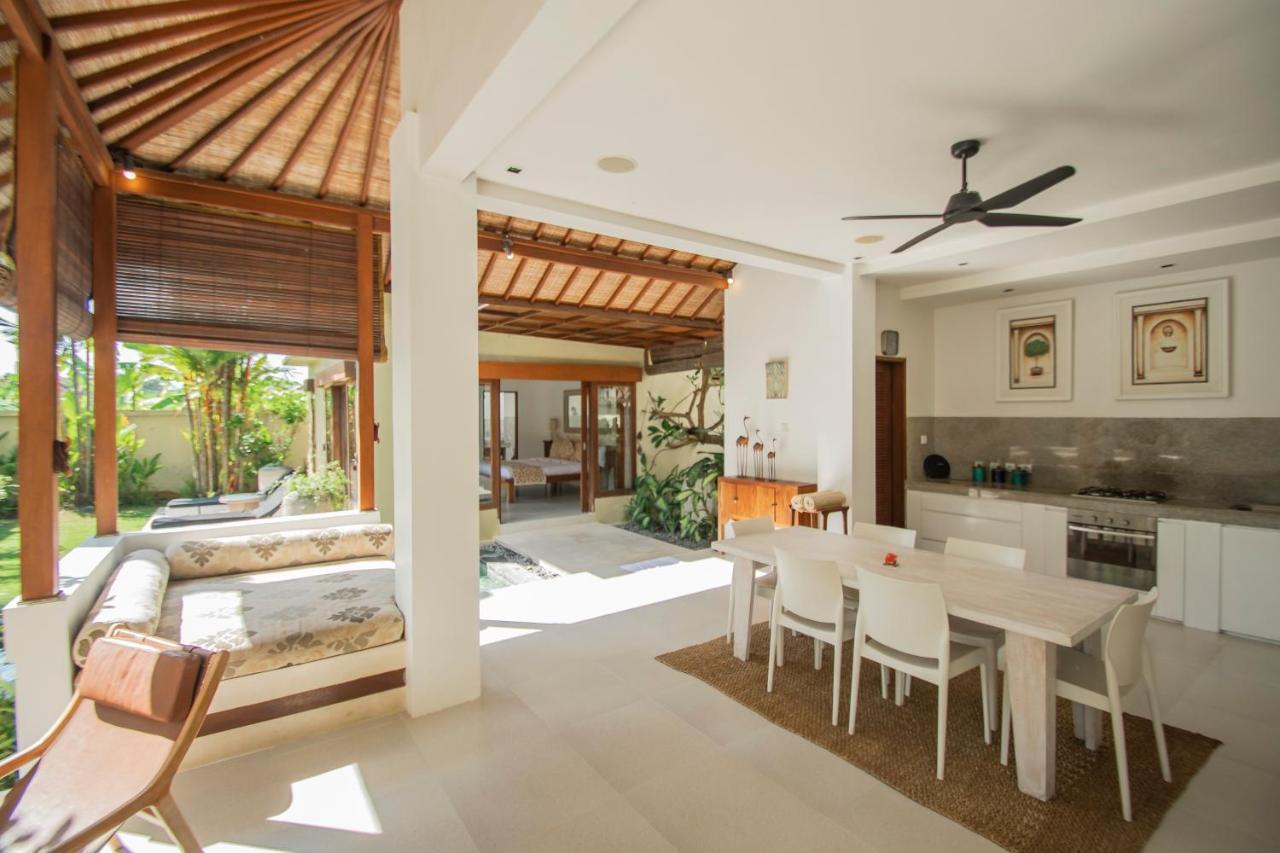Villa Shanti, Sitara Villa Group Seminyak  Ngoại thất bức ảnh