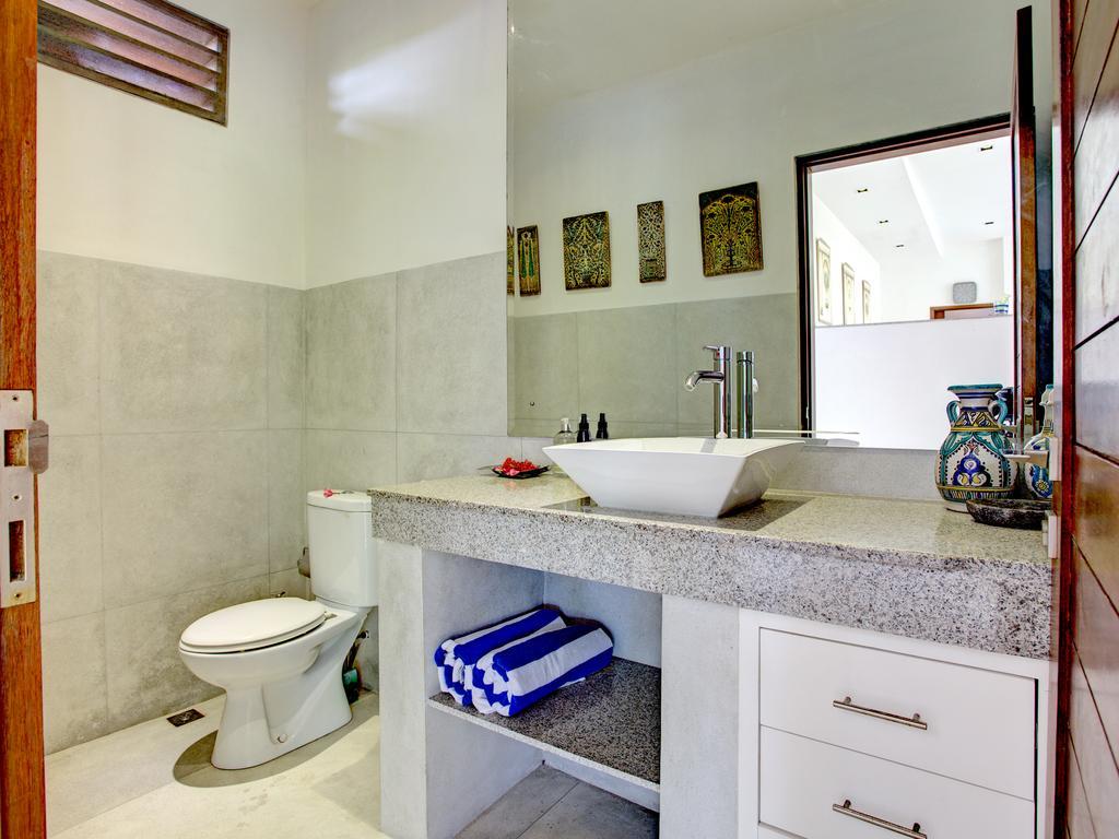 Villa Shanti, Sitara Villa Group Seminyak  Ngoại thất bức ảnh